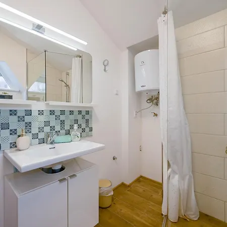 Ferri Apartment *