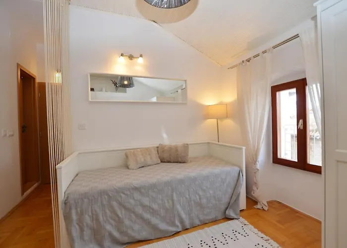 Ferri Διαμέρισμα *